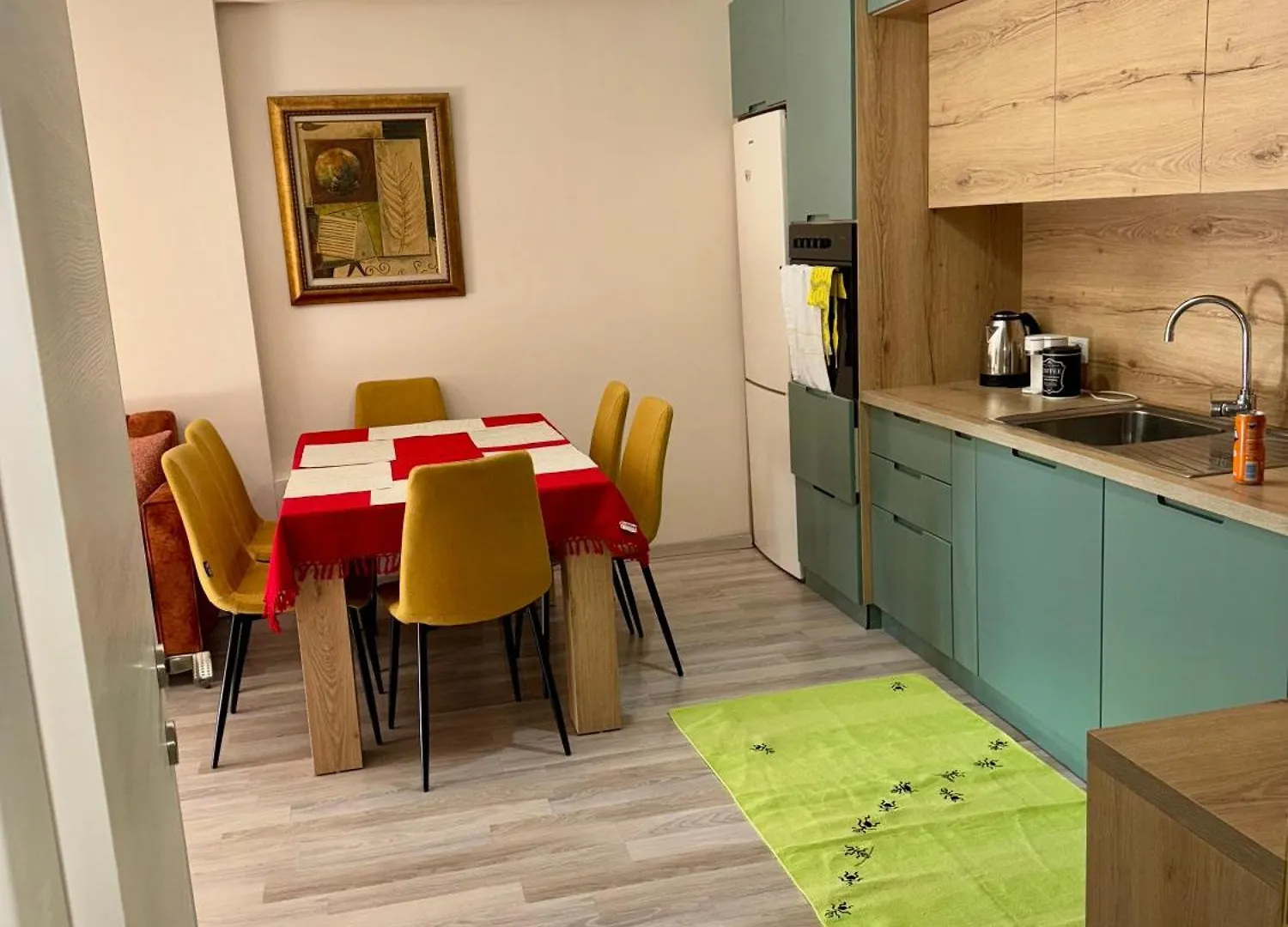 Cozy 2Br Apartment In טיראנה 0*,  אלבניה