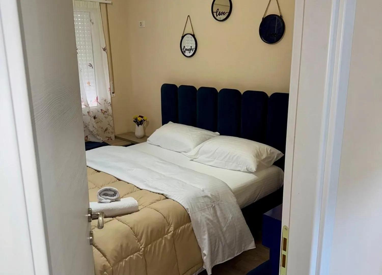 Cozy 2Br Apartment In טיראנה אלבניה